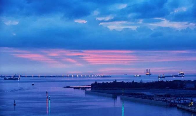 ?？谄囃羞\(yùn)